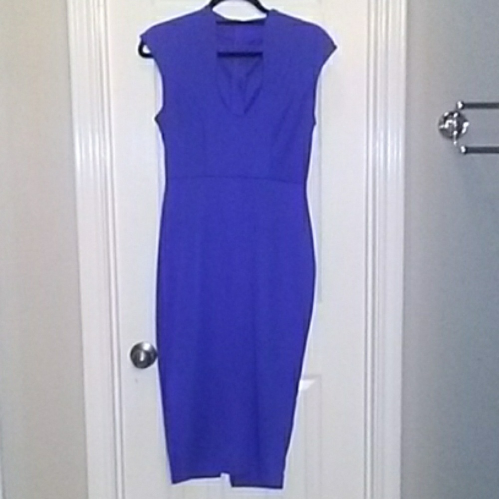 Blue dress - Picture 2 of 6